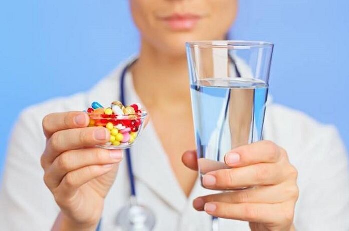 zdravnik priporoča tablete za preprečevanje črvov